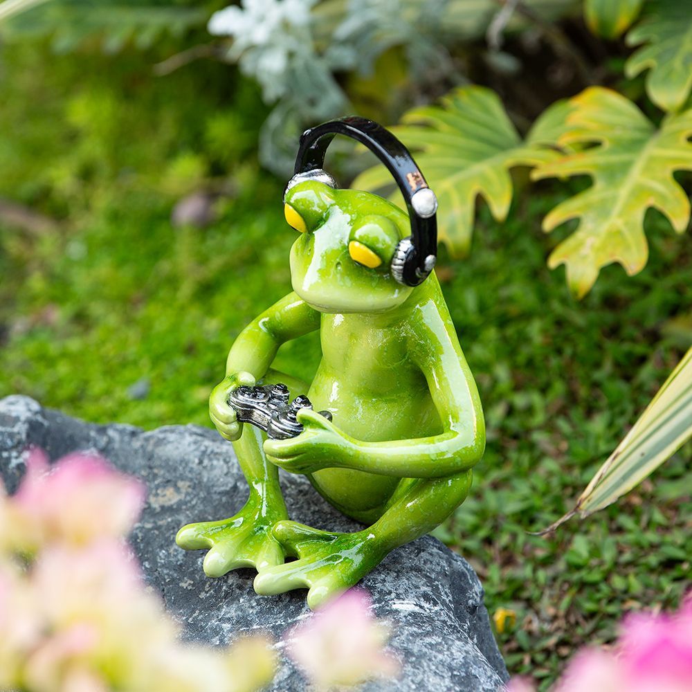 Funny Gaming Frog Statue with  - Desk Setup Headphones 评论和价格